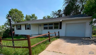4721 S Canyon Rd, Rapid City, SD 57702