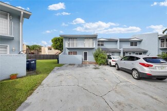3884 SW 107th Ave Unit 17, Miami, FL 33165
