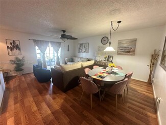 4751 NW 21st St Unit 210, Lauderhill, FL 33313