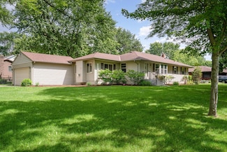 2850 Highridge Terrace, Saint Paul, MN 55121