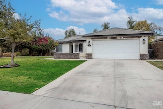 3622 Azure Dr, Bakersfield, CA 93312