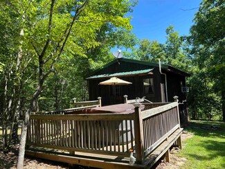375 Brooks Dr, Dennard, AR 72629
