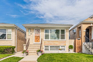 3825 N Nottingham Ave, Chicago, IL 60634