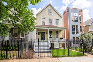 3714 W Cortland St Unit 1, Chicago, IL 60647