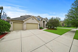 8751 W 141st St, Orland Park, IL 60462