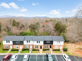 186 Dulwich Dr, Amherst, VA 24521