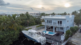 2 Sexton Cove Rd, Key Largo, FL 33037