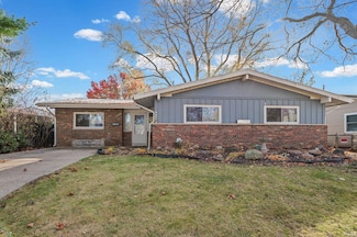 1729 Arlington Rd, Lafayette, IN 47904