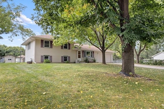 8331 88th St S, Cottage Grove, MN 55016