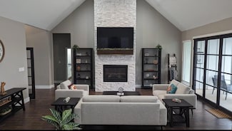 886 County Road 3341, Paradise, TX 76073