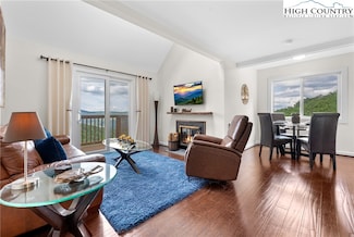 110 Sugar Ski Dr Unit 10-103, Sugar Mountain, NC 28604