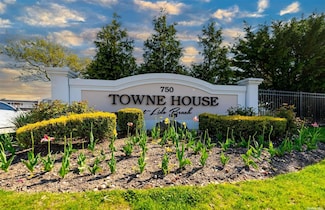 750 Lido Blvd Unit 73B, Lido Beach, NY 11561