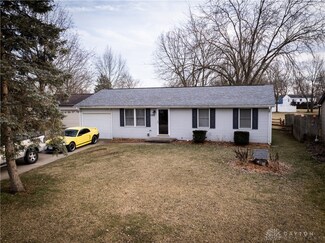 120 Lynnfield Cir, Englewood, OH 45322