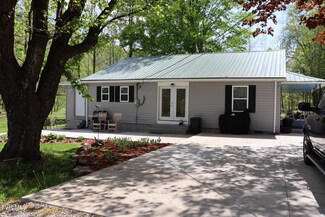 1116 Irondale Rd, Big Stone Gap, VA 24219