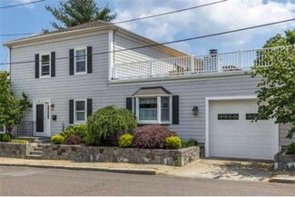 5 Webster St, Salem, MA 01970