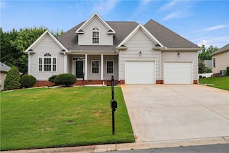 105 Banabus Ln, Anderson, SC 29621