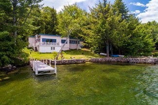 368 S Shore Rd, New Durham, NH 03855