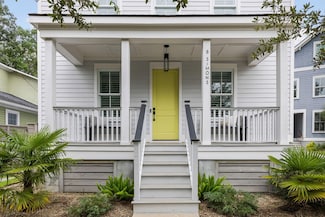 8 Simons St, Charleston, SC 29403
