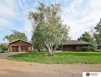 1419 Road N, York, NE 68467