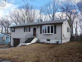 32 Leslie Rd, Worcester, MA 01605