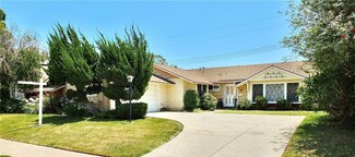 3362 Saint Albans Dr, Los Alamitos, CA 90720