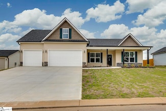 108 Walters Way, Liberty, SC 29657