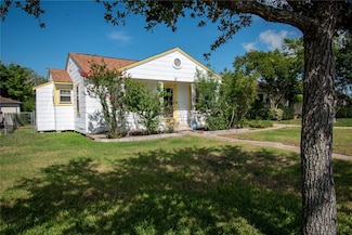 1522 Clodah Dr, Corpus Christi, TX 78404