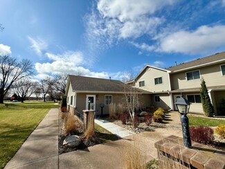 1513 Creek Meadows Dr NW, Coon Rapids, MN 55433
