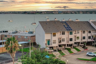 3663 Nasa Pkwy Unit 601, Seabrook, TX 77586