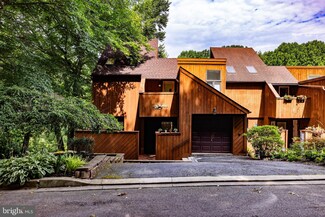 5467 Doral Dr, Wilmington, DE 19808