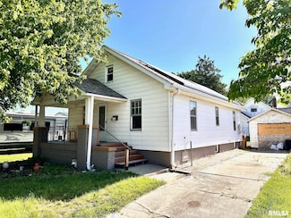 440 S Sandy St, Jacksonville, IL 62650