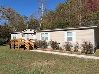 25 Banner Fork Rd, Wallins Creek, KY 40873
