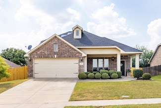 729 Abbey Ln, Midlothian, TX 76065