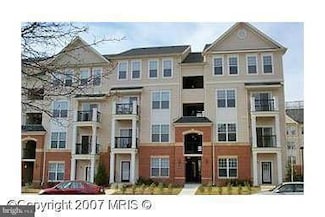 11325 Aristotle Dr Unit 5-301, Fairfax, VA 22030