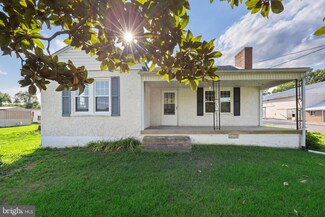 121 Center St, Mount Jackson, VA 22842