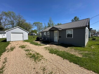 534 S Main St, Mountain Grove, MO 65711