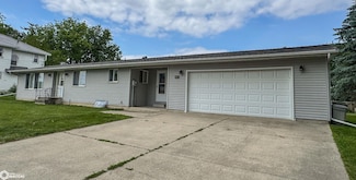 110 Highland Ave, Dumont, IA 50625
