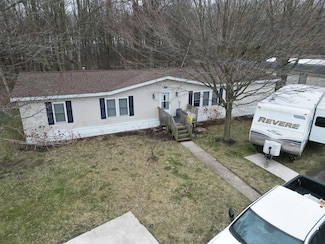 1281 E Pontaluna Rd Unit 132, Norton Shores, MI 49456