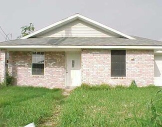 7930 Trout Rd, New Orleans, LA 70126
