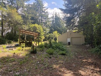 4954 Mitchell Loop Rd, Florence, OR 97439