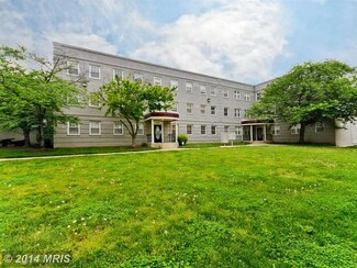 3866 9th St SE Unit 102, Washington, DC 20032