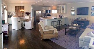 264 Mayflower Dr Unit 264, Newport Beach, CA 92660