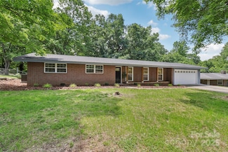 1192 Carolyn Dr Unit 9, Albemarle, NC 28001