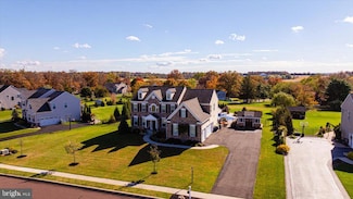 624 Crestwood Dr, Telford, PA 18969