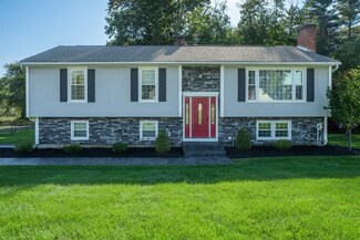 61 Yankee Cir, Westfield, MA 01085