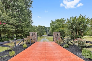 6413 Hwy 75 Hwy, Mineral Springs, NC 28108