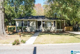 216 Montgomery Ln, Birmingham, AL 35209