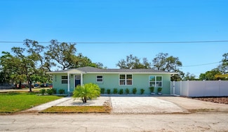 5030 9th Ave S, Gulfport, FL 33707