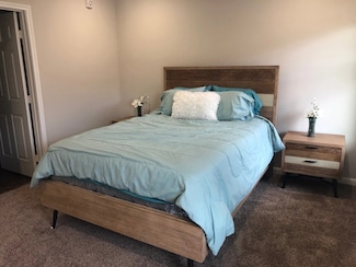 715 N Frazier St Unit B 105, Conroe, TX 77301