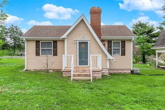 4602 Esther Dr, Saint Louis, MO 63129